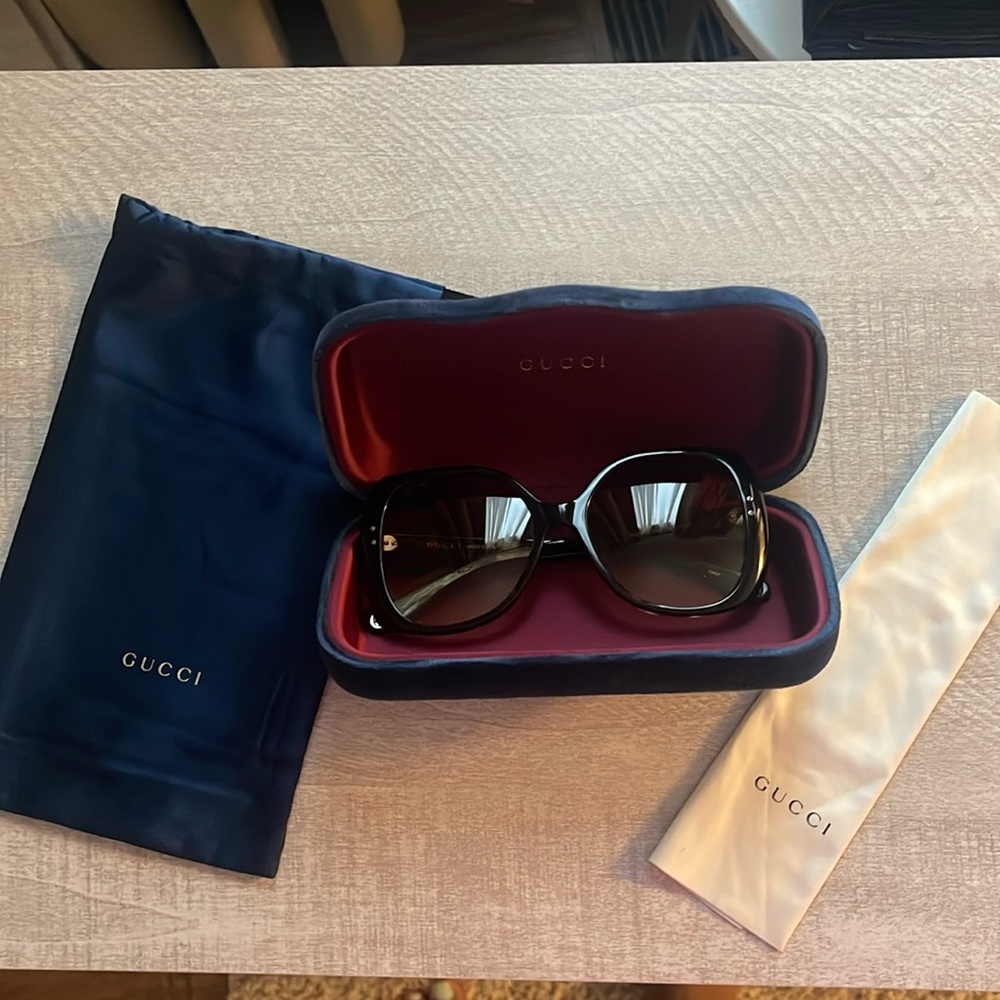 Gucci sunglasses